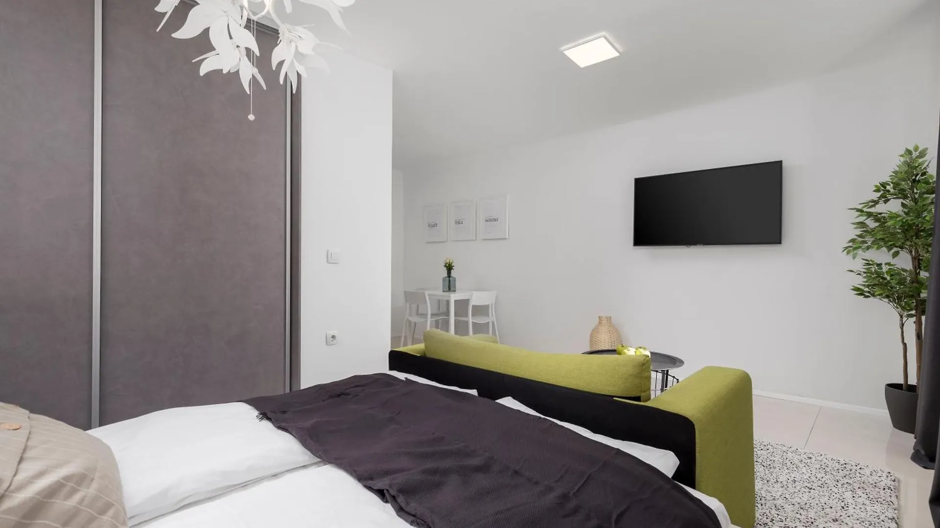 Molo Longo - Downtown Apartments Rijeka