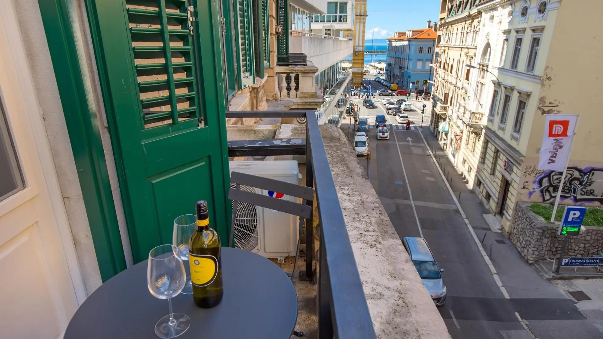 Molo Longo - Downtown Apartments Rijeka 0*,